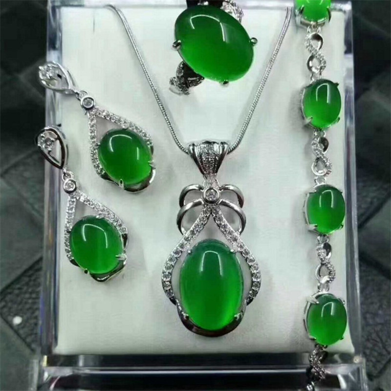 Ethnic Fashion Design - Braziliaanse Agaat Chalcedoon Vierdelige Set, Nieuw